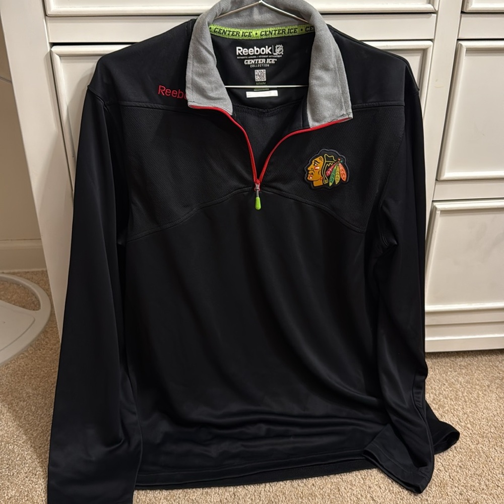 NEW | Reebok | Authentic Chicago Blackhawks Pullover